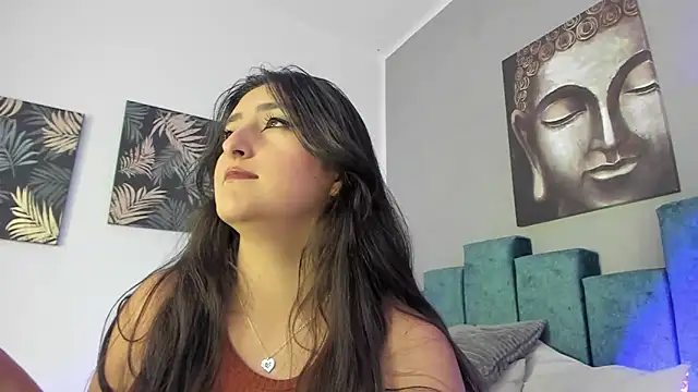 Kathia Morelli online show from December 18, 11:49 am