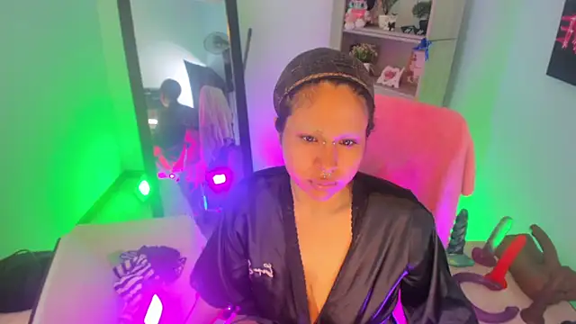 Snapshot of kuromi69 chatting on May 31, 4:09 am kuromi69 online show from May 31, 4:09 am