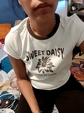 Snapshot of Angel_Anamika chatting on June 5, 6:52 am Angel Anamika online show from June 5, 6:52 am