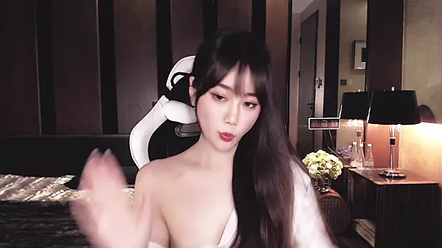 Snapshot of Cartier-__Daji- chatting on May 10, 3:39 pm Cartier- Daji- online show from May 10, 3:39 pm