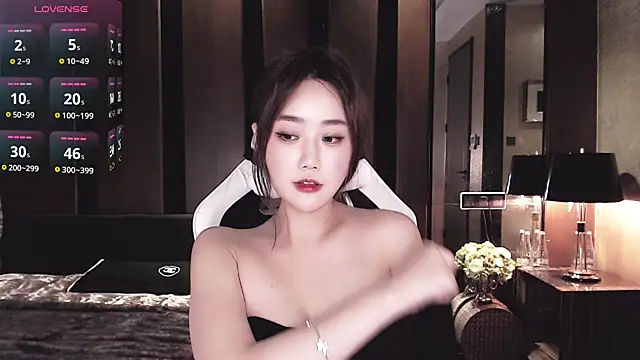 Snapshot of Cartier-__Daji- chatting on July 9, 3:49 pm Cartier- Daji- online show from July 9, 3:49 pm