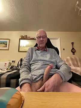 cutaboverest online show from December 18, 5:30 pm