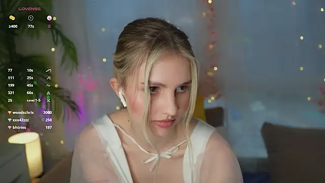 Fluffy-Angel online show from January 29, 12:24 pm