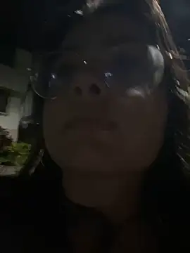 Snapshot of Stephania_18 chatting on December 5, 12:19 am Stephania 18 online show from December 5, 12:19 am