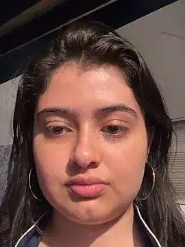 Snapshot of Stephania_18 chatting on December 5, 3:26 am Stephania 18 online show from December 5, 3:26 am