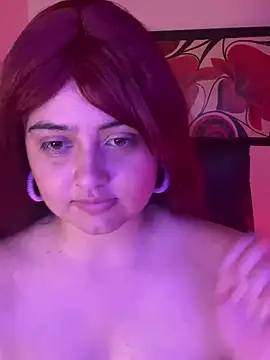 Snapshot of Stephania_18 chatting on December 11, 4:18 am Stephania 18 online show from December 11, 4:18 am