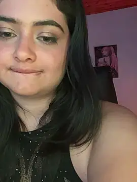 Snapshot of Stephania_18 chatting on February 6, 4:10 am Stephania 18 online show from February 6, 4:10 am