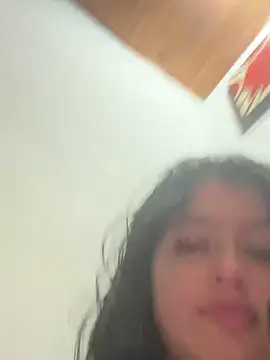 Snapshot of Stephania_18 chatting on February 18, 12:04 am Stephania 18 online show from February 18, 12:04 am