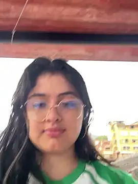 Snapshot of Stephania_18 chatting on February 18, 10:25 pm Stephania 18 online show from February 18, 10:25 pm