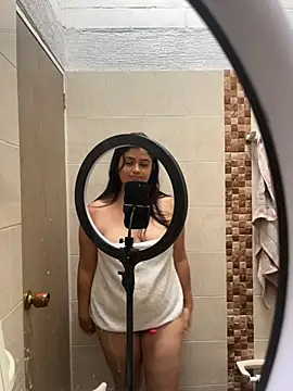 Snapshot of Stephania_18 chatting on November 16, 3:06 pm Stephania 18 online show from November 16, 3:06 pm