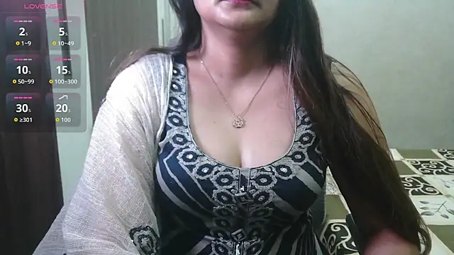 Snapshot of Jass-Karan chatting on May 8, 8:03 pm Jass-Karan online show from May 8, 8:03 pm