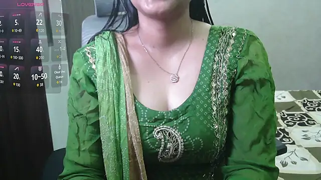 Snapshot of Jass-Karan chatting on May 11, 4:37 pm Jass-Karan online show from May 11, 4:37 pm