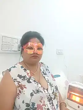 Snapshot of BBW_HOT_COUPLE chatting on December 20, 6:29 am BBW HOT COUPLE online show from December 20, 6:29 am
