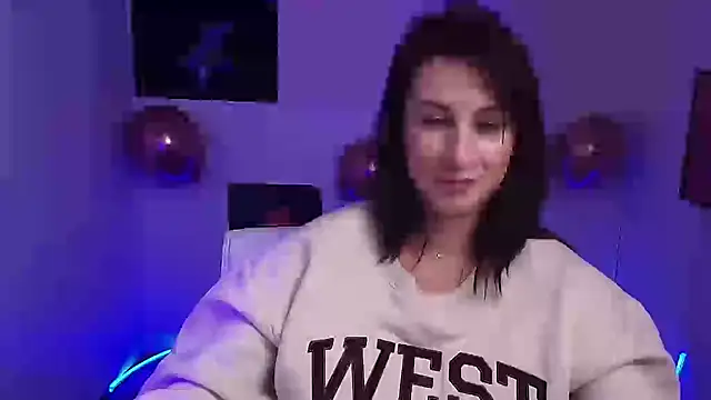 Loren Moa online show from February 12, 4:11 pm