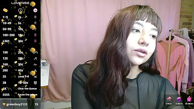 Snapshot of emitaa17228o chatting on December 8, 7:54 pm emitaa17228o online show from December 8, 7:54 pm