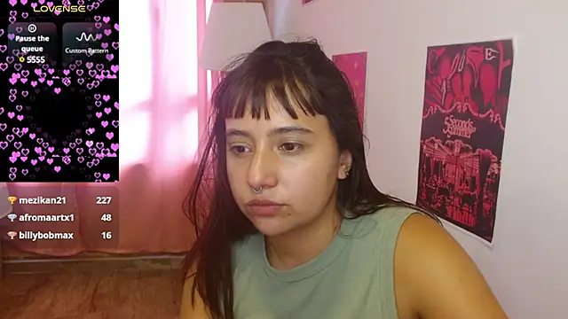 Snapshot of emitaa17228o chatting on February 17, 9:41 pm emitaa17228o online show from February 17, 9:41 pm