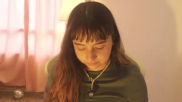 emitaa17228o online show from February 13, 9:00 pm