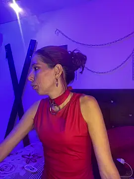 Little Naughtty online show from May 6, 2:00 pm