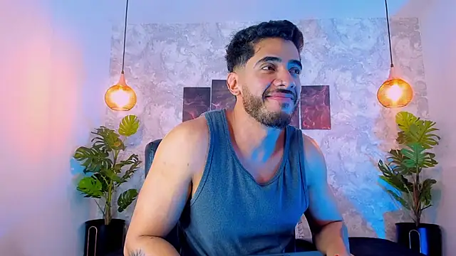 Snapshot of Nate_franco chatting on November 21, 4:44 am Nate franco online show from November 21, 4:44 am