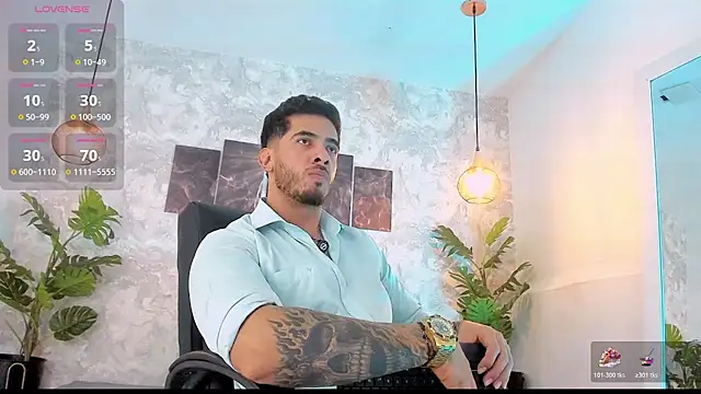Snapshot of Nate_franco chatting on May 29, 4:21 am Nate franco online show from May 29, 4:21 am