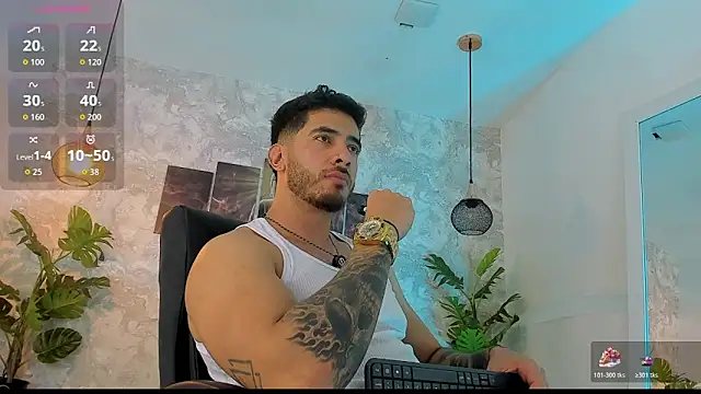 Snapshot of Nate_franco chatting on June 3, 3:09 am Nate franco online show from June 3, 3:09 am