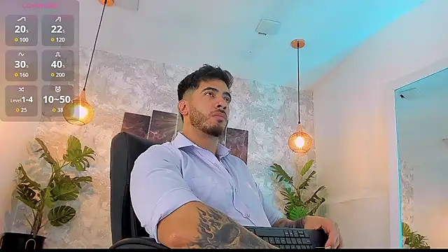 Snapshot of Nate_franco chatting on June 9, 11:11 am Nate franco online show from June 9, 11:11 am