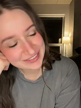 nerdynina online show from May 6, 12:52 am