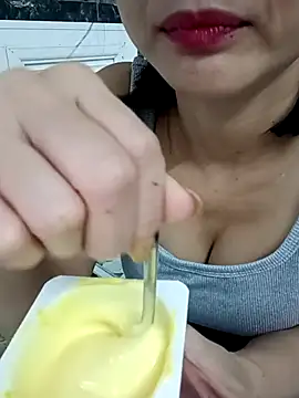    Erin    online show from November 16, 3:56 am