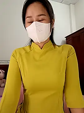    Erin    online show from February 12, 2:17 am