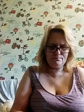 Forest-Lady online show from October 31, 10:27 am