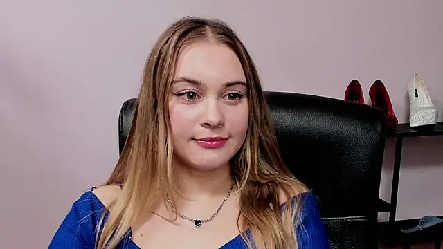 Snapshot of kitty_valeria chatting on January 31, 7:11 pm kitty valeria online show from January 31, 7:11 pm