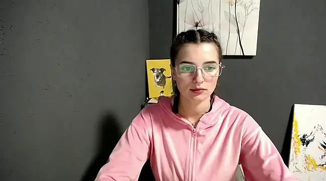Snapshot of lady_olivia_ chatting on December 12, 5:59 pm lady olivia  online show from December 12, 5:59 pm