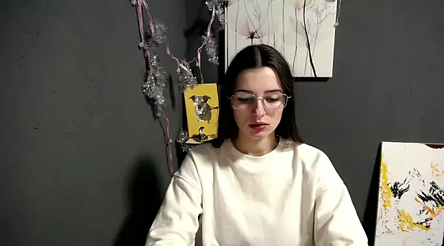 Snapshot of lady_olivia_ chatting on December 21, 1:32 pm lady olivia  online show from December 21, 1:32 pm