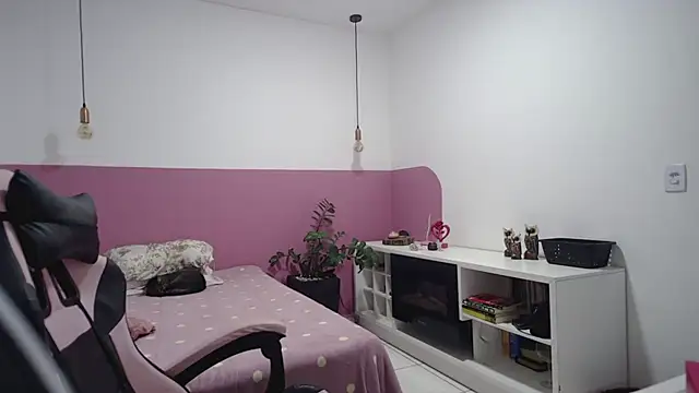 YasmimBrasil online show from July 17, 5:47 am