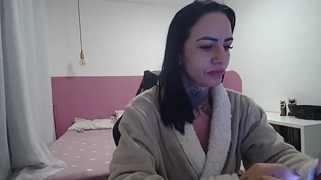 YasmimBrasil online show from July 31, 5:18 am