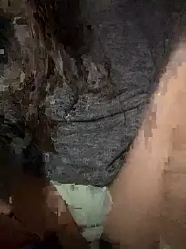 Snapshot of amy_gata chatting on October 24, 8:44 am amy gata online show from October 24, 8:44 am