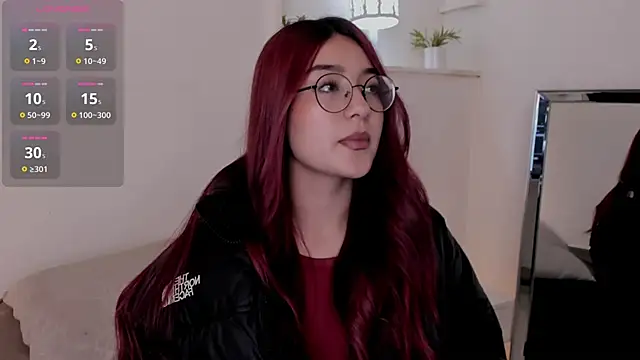 Snapshot of Im_mave chatting on February 7, 1:53 pm Im mave online show from February 7, 1:53 pm