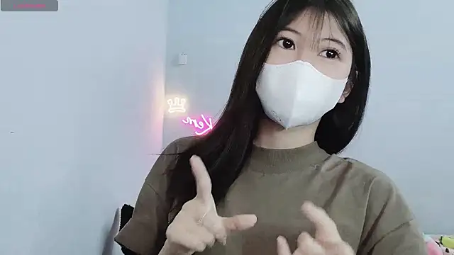 tanhxiu online show from December 10, 2:39 pm