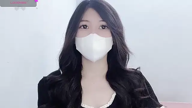 tanhxiu online show from October 25, 2:02 pm