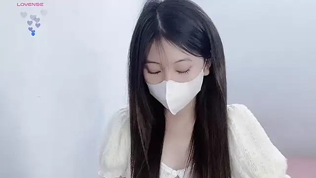 tanhxiu online show from February 10, 11:14 am