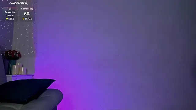 keitlynsoto online show from July 27, 4:47 pm
