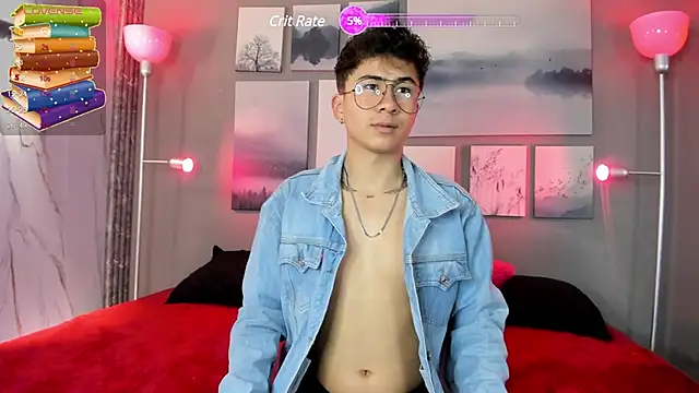 Snapshot of noah_and_rose chatting on February 24, 7:19 pm noah and rose online show from February 24, 7:19 pm