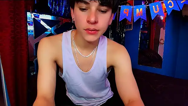 Luke Howland online show from November 12, 11:58 pm