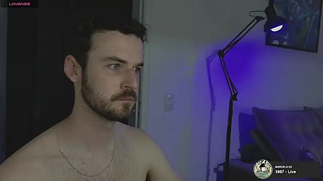 Snapshot of sexxxsutra chatting on February 19, 10:39 pm sexxxsutra online show from February 19, 10:39 pm