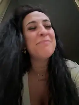 CarolaDrago online show from February 25, 5:15 pm