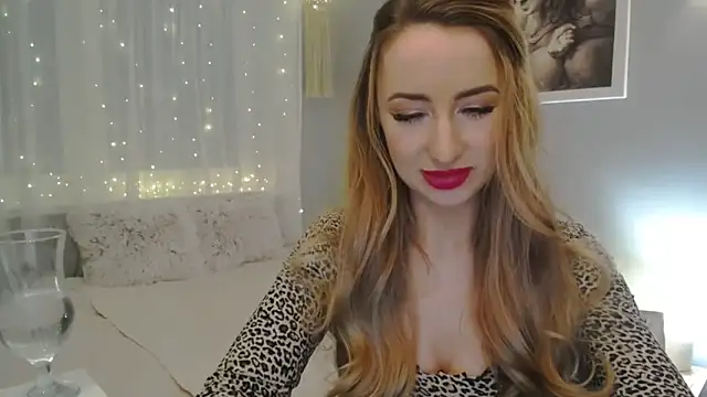 JulietteDiamond online show from January 12, 9:40 pm