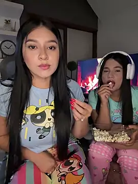 Snapshot of sarasoto_1 chatting on February 2, 2:59 am sarasoto 1 online show from February 2, 2:59 am