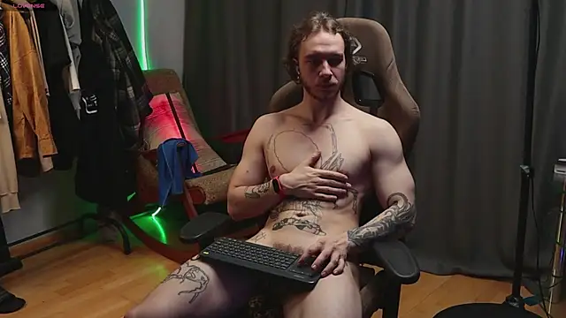 pleasure8869 online show from January 19, 5:48 am