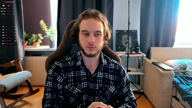 pleasure8869 online show from October 17, 8:39 am