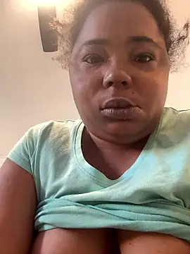 JCCaramelbarbie1 online show from January 6, 2:21 pm